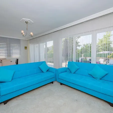 וילה Spacious With A Private Pool For 8 People In Mugla, - Awz 187